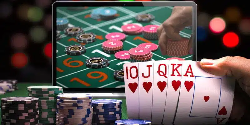 Trong bài Poker có nhiều bộ bài với độ mạnh khác nhau